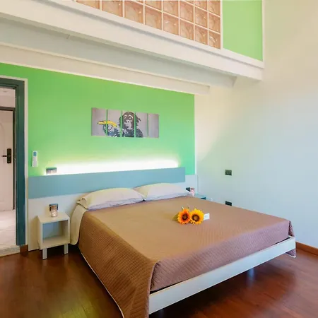 Unplug 4* Quartu SantʼElena