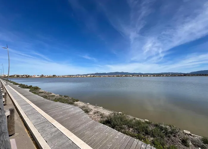 Bed & Breakfast Unplug 4*